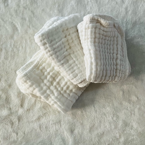 Newborn clothes bundle - Picture 11 of 13